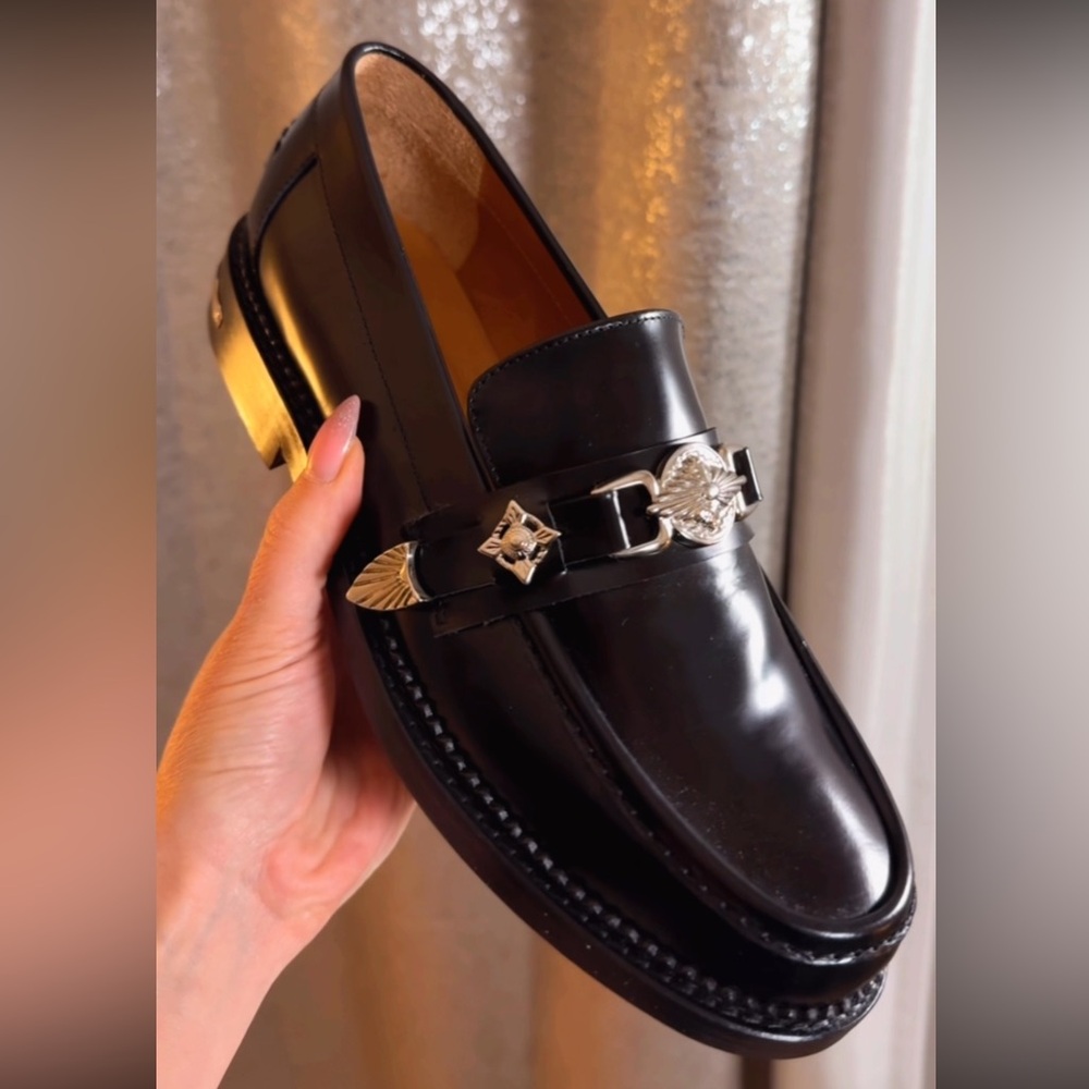 Toga Virilis Elegant Black Leather Loafers with Silver Accents